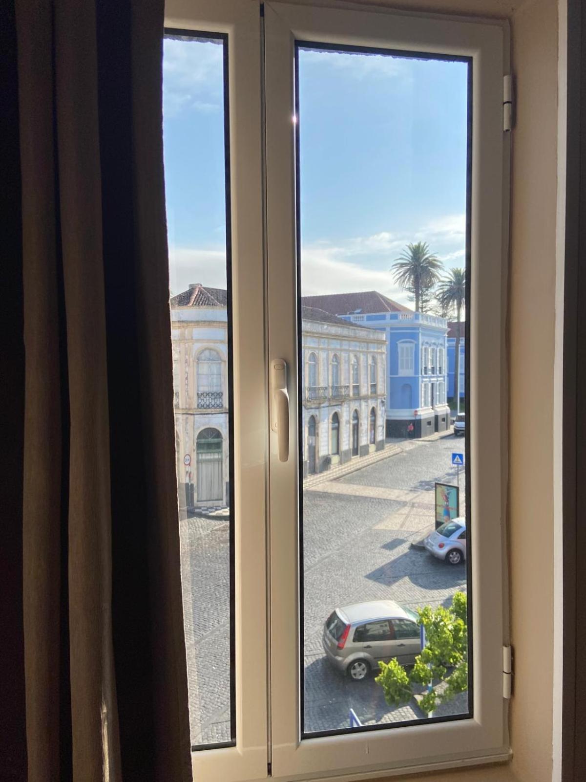 Azor International Apartment I Ponta Delgada Exteriör bild
