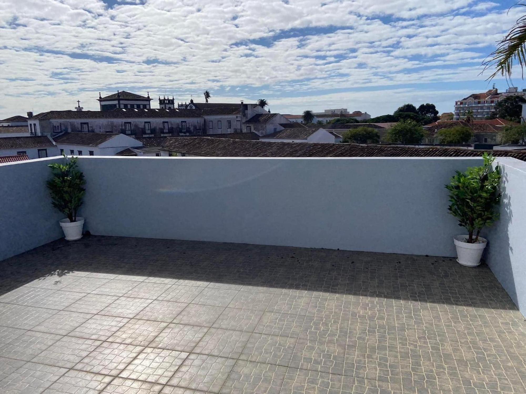 Azor International Apartment I Ponta Delgada Exteriör bild
